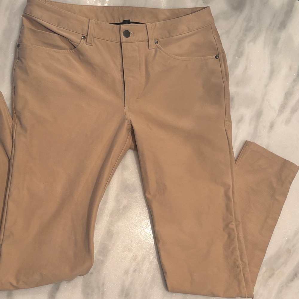 Lululemon Athletica Men's Khaki Pants